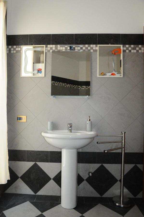 Adria Art Apartments 1 ภายนอก รูปภาพ